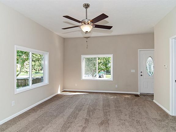 5th image of 1310 Cherry St