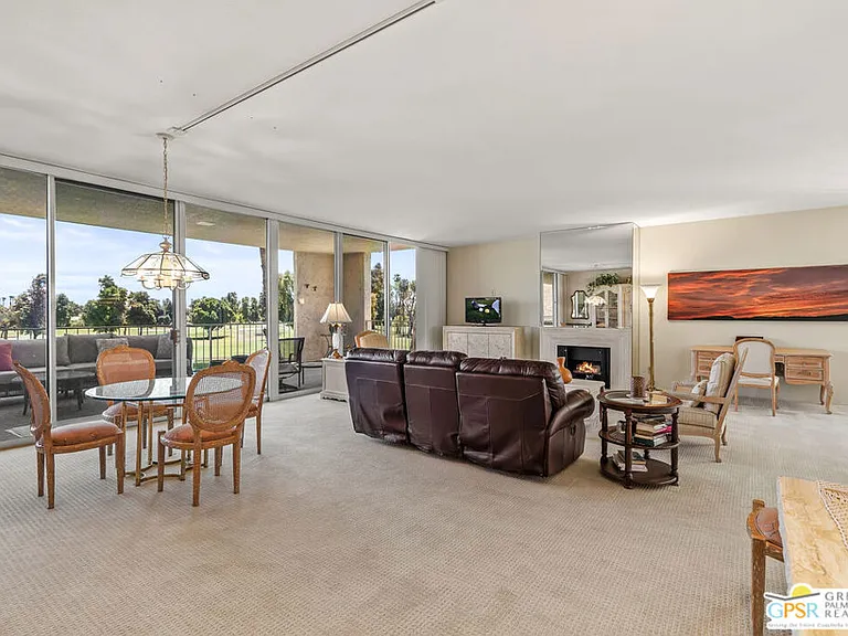 900 Island Dr #313 — Photo 9