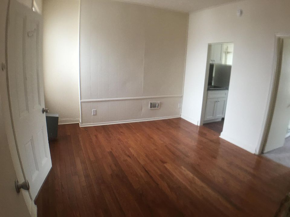1st image of 834 N 24th St Floor 3
