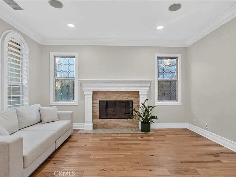 19 Bell Pasture Rd — Photo 7