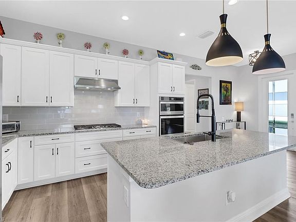 4th image of 8966 Saint Lucia DR
