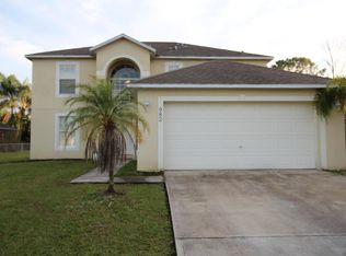 982 Hood St NW, Palm Bay, FL 32907
