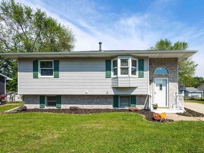1413 N Pioneer St, Davenport, IA, 52804
