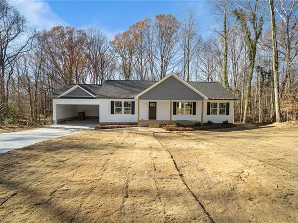 4960 Reid Rd, Winston Salem, NC 27107