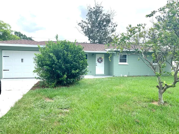 310 Dorchester Dr, Venice, FL 34293