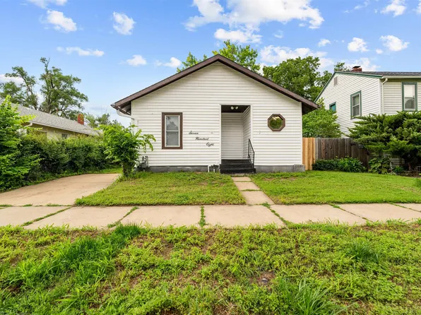 708 W Prescott Ave, Salina, KS 67401