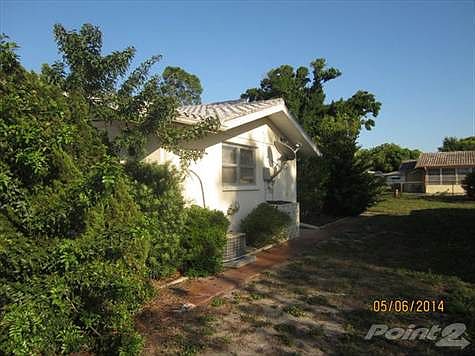 2nd image of 7614 Rosewood Dr