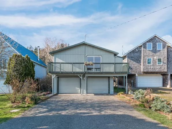 34100 Brooten Rd, Pacific City, OR 97135