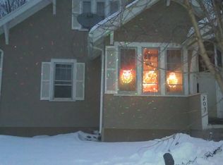 203 11th Ave NE, Minot, ND 58703