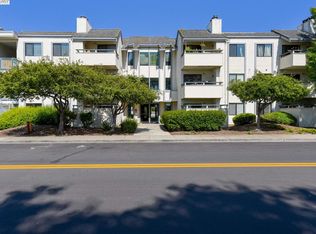 26088 Kay Ave APT 215, Hayward, CA