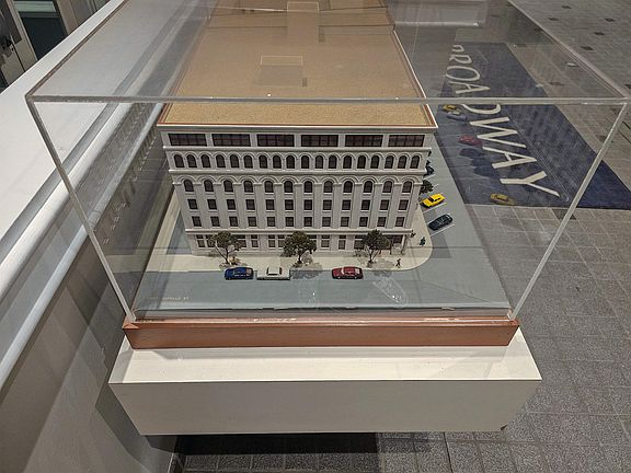 5th image of 234 N Broadway #311