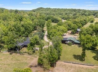 4303 Moore Ln, Culleoka, TN 38451