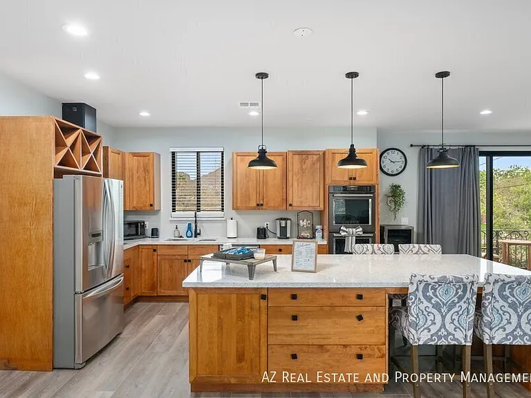 3112 N Valencia Ln — Photo 3