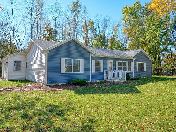 3rd image of 2513 Ridgeway Rd
