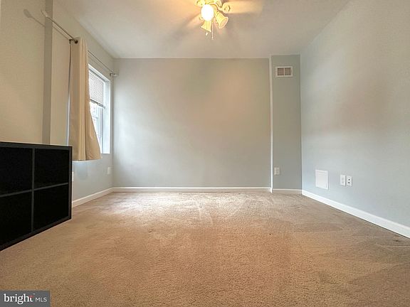 4th image of 5405 Morse St