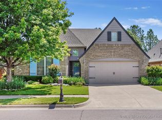 10935 S 77th Pl E, Tulsa, OK 74133