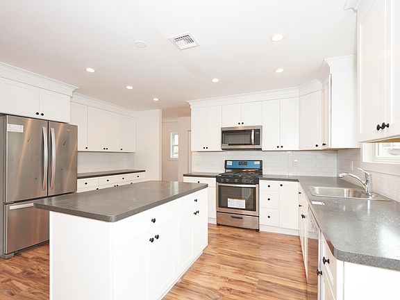 5th image of 126 Park Ave