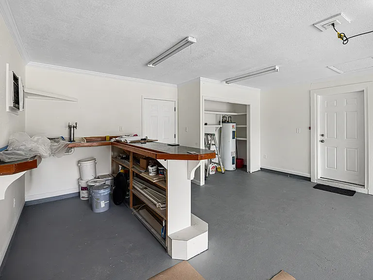 349 Primrose Cir — Photo 35