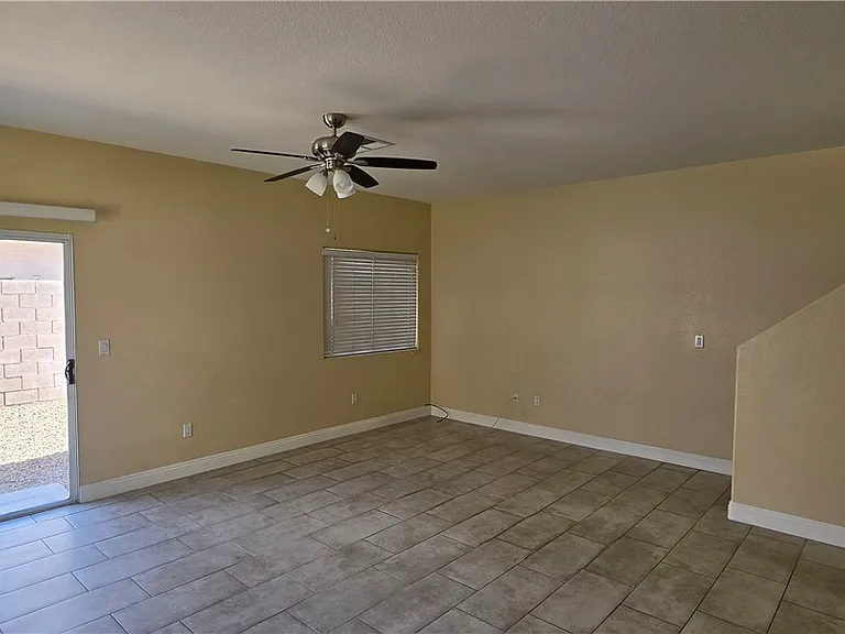 8638 Tomnitz Ave #103 — Photo 2