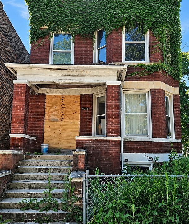 1st image of 6718 S Marshfield Ave