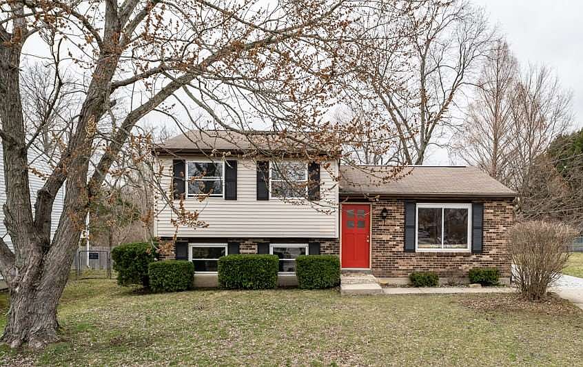 1st image of 8364 Tamarack Dr