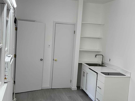 kitchenette