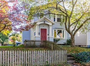 35 Hickory St, Rochester, NY 14620