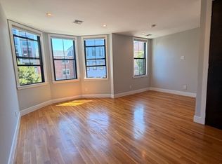 208A 23rd St FLOOR 2, Brooklyn, NY 11232
