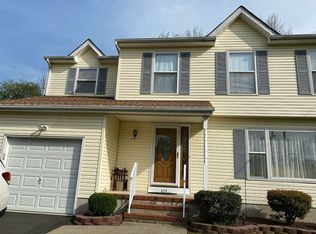 325 State Highway 156, Hamilton, NJ 08620