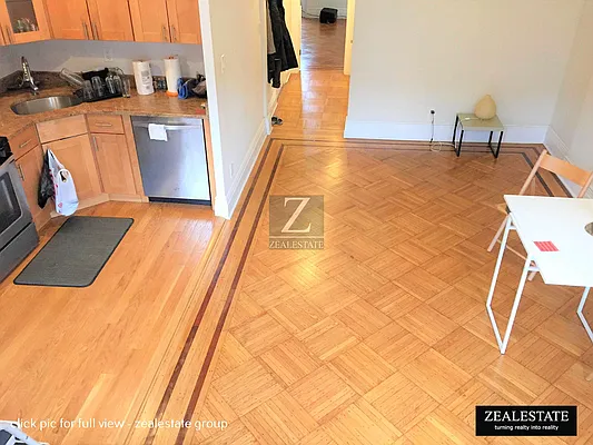 Rented by ZealEstate Group Inc | media 22