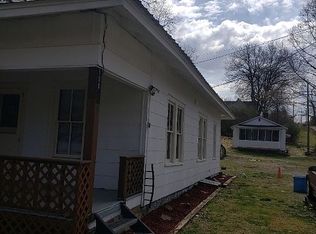 100 N Douglas Ave, Rockwood, TN 37854