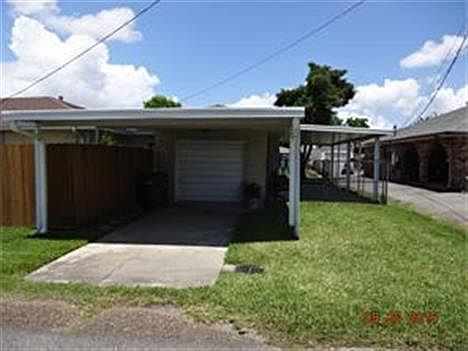 3rd image of 625 Barbe St