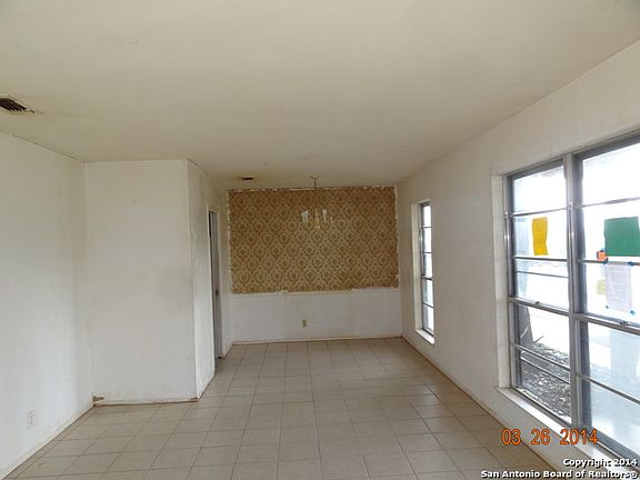 2nd image of 7102 GLEN POINT DR