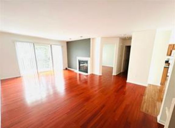 2nd image of 6959 Edgewater Dr #6959