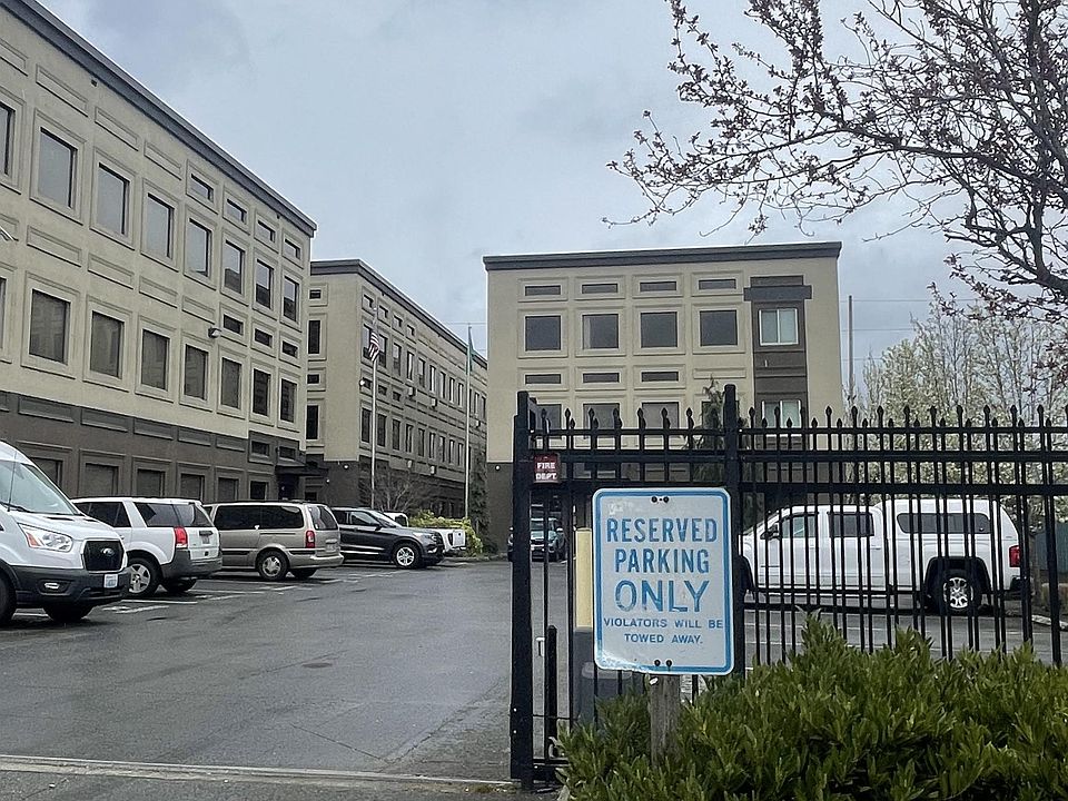 1st image of 404 Legion Way SE #11333875