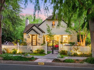 554 E Harvard Ave, Fresno, CA, 93704
