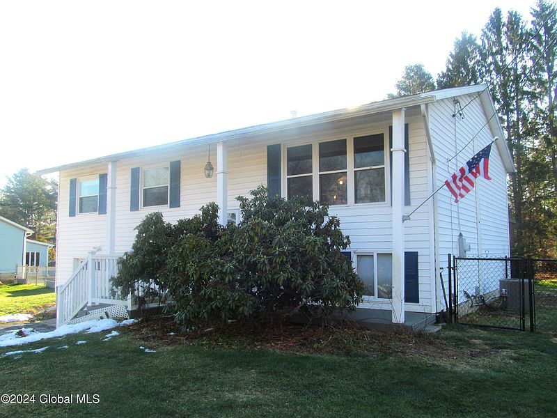 2nd image of 22 Marlyn Drive