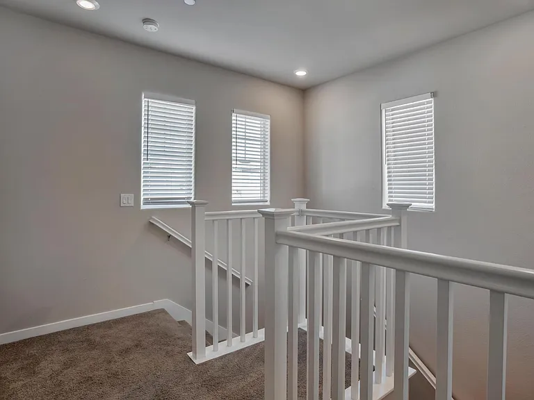 1618 Pagoda Ln — Photo 26