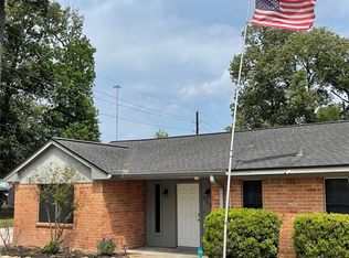 119 Oakwood Dr, Spring, TX 77386