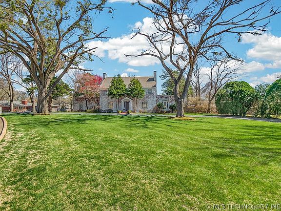 4th image of 2317 London Ln