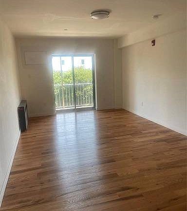 5th image of 671 Bronx River Rd APT 4G