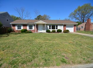 617 Breeds Hill Rd, Virginia Beach, VA 23462
