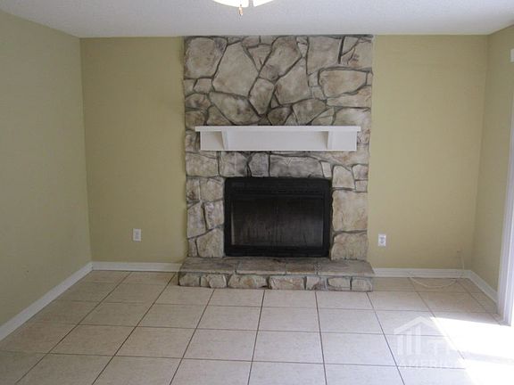 3rd image of 8159 Creedmoor Dr