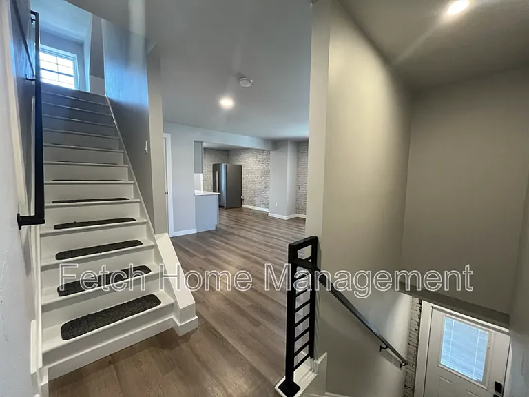 218 Walnut St #3 — Photo 21