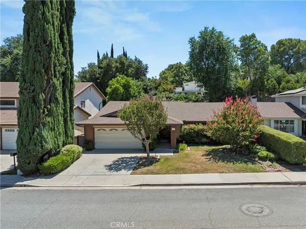 23526 Heather Knolls Pl, Santa Clarita, CA 91321