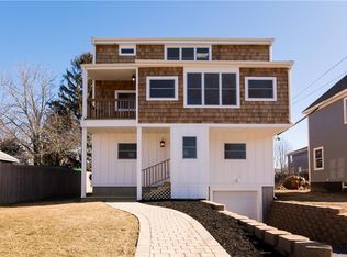 23 Canton Ave, Portsmouth, RI 02871