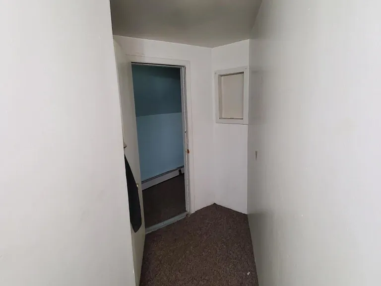 649 Erie St SE #5 — Photo 13