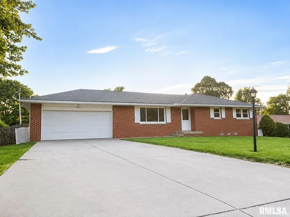 405 Daniel Pkwy, Washington, IL 61571