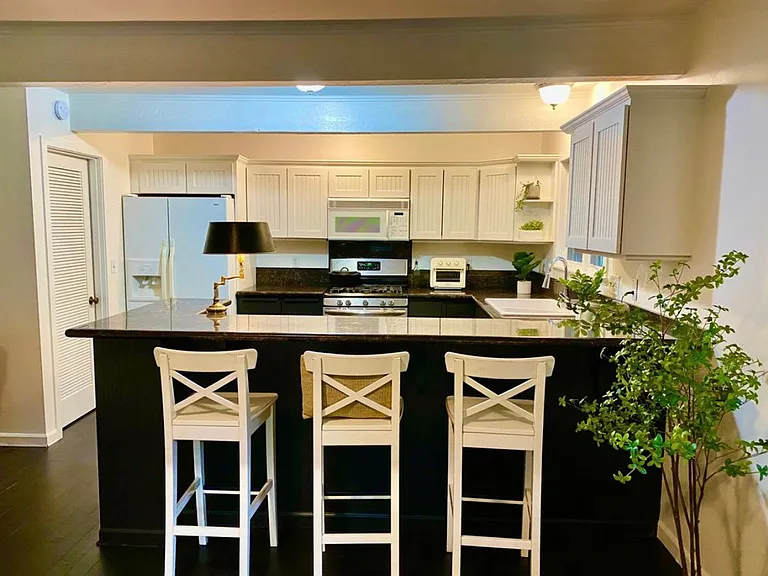 771 Country Club Rd — Photo 14