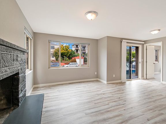 4th image of 2213 NW 59th St APT 301
